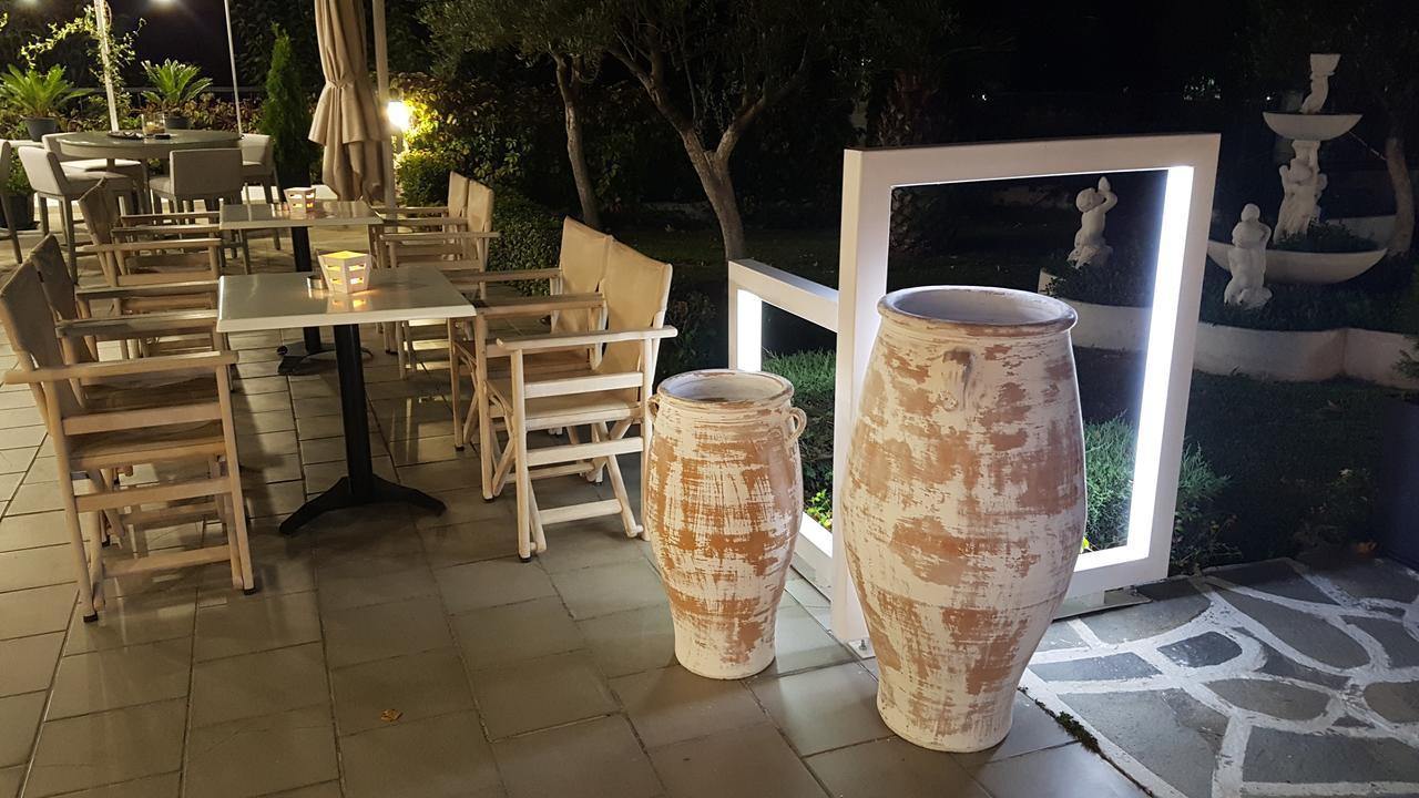 Athina Resort Aszproválta Kültér fotó