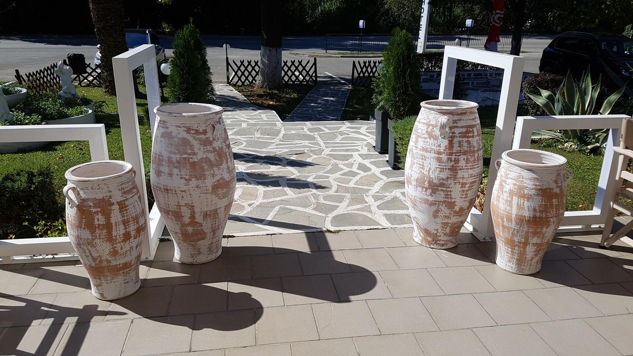 Athina Resort Aszproválta Kültér fotó