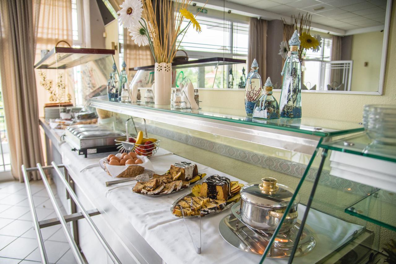 Athina Resort Aszproválta Kültér fotó